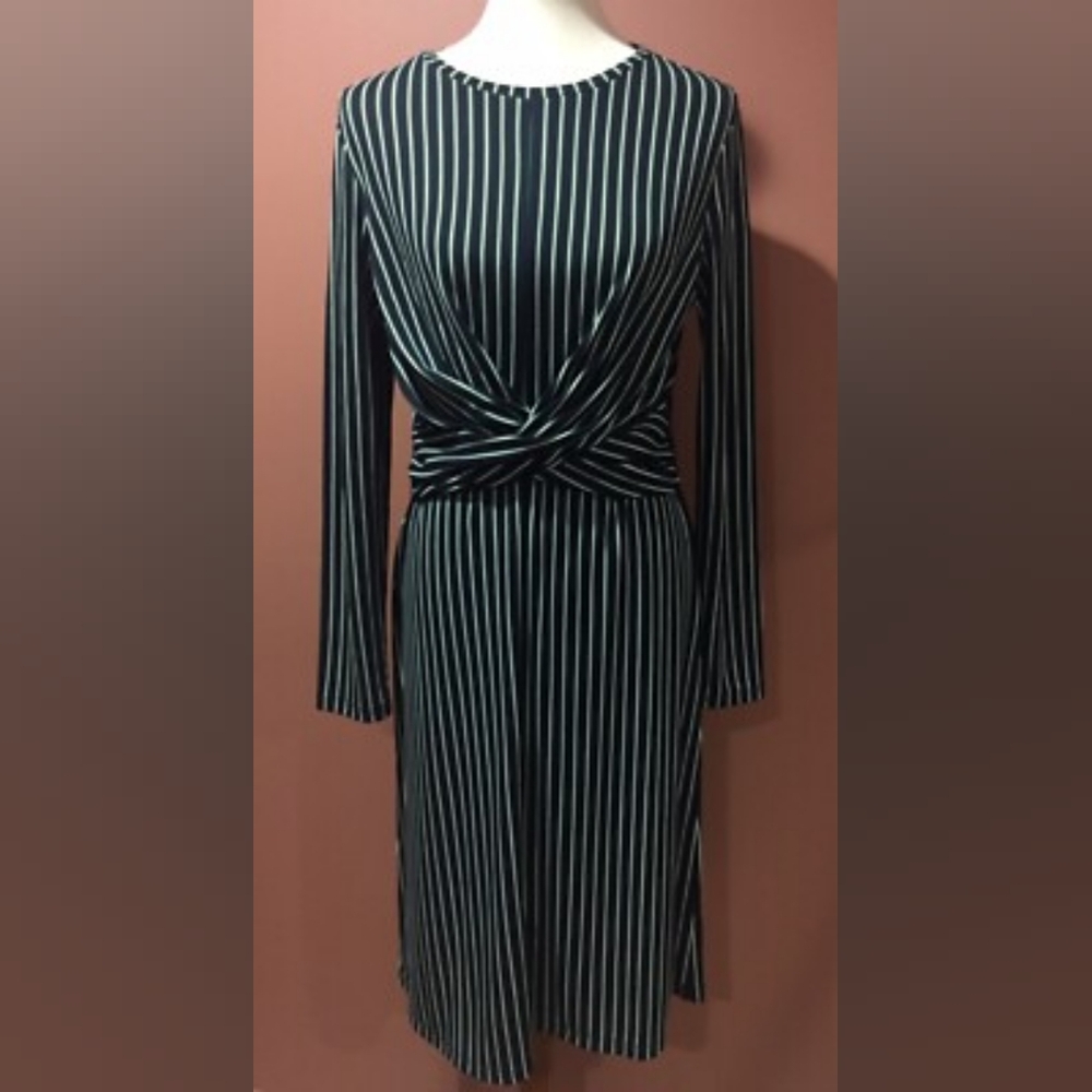 Ann Taylor Green Stripe Twisted Dress Size 10 EUC